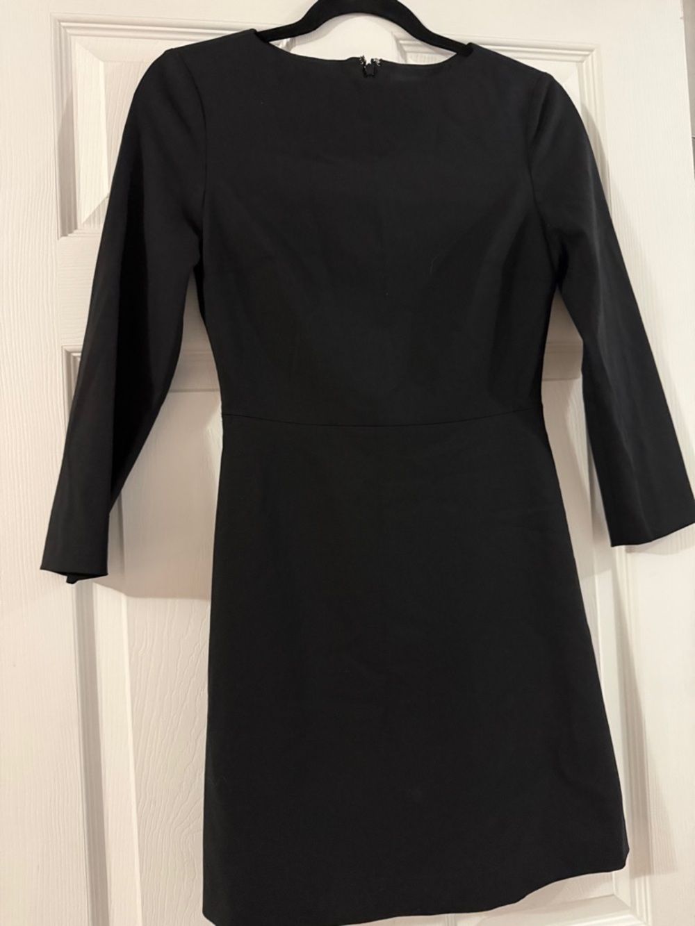 Theory Black Long-Sleeve Sheath Dress 00
